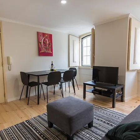 Renovated Flat *